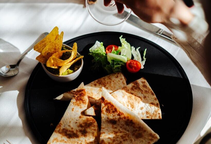 ホテル Thb Felip Adults Only