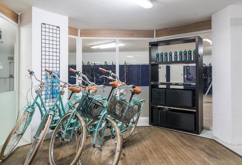 هتل Thb Maria Isabel  Adults Only