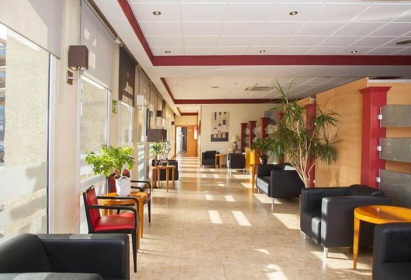 酒店 Travelodge Barcelona del Vallès