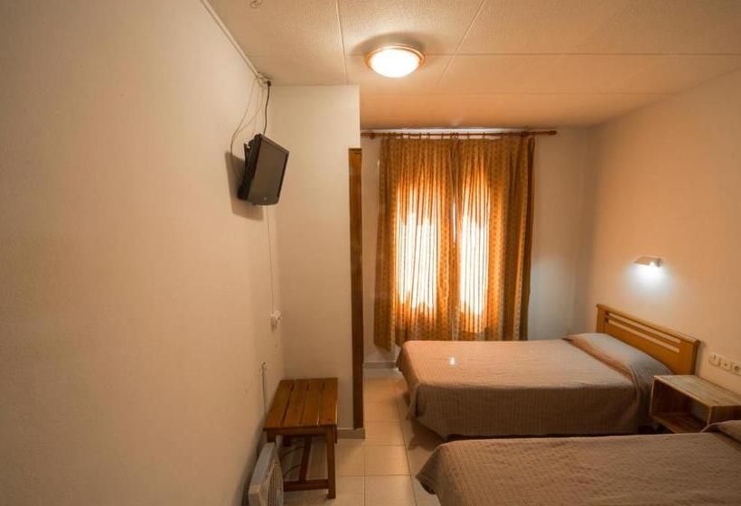 בית מלון כפרי Turó De L´home