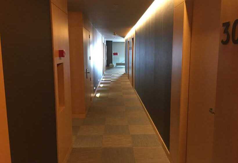 בית מלון כפרי Urpi