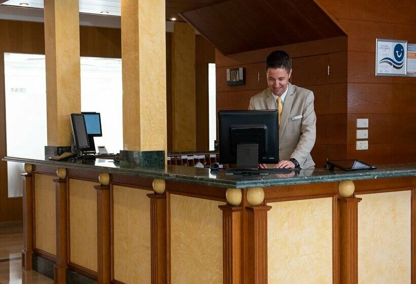 هتل Valentin Reina Paguera - Adults Only