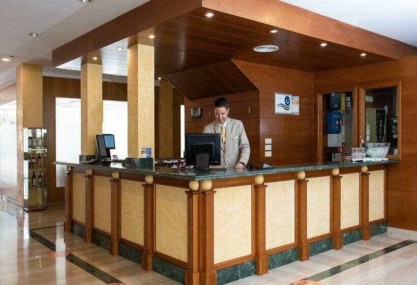 هتل Valentin Reina Paguera - Adults Only