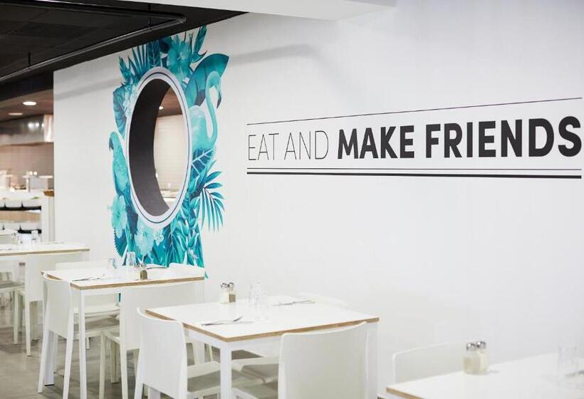 בית מלון כפרי Vibra Cala Tarida 3* Sup