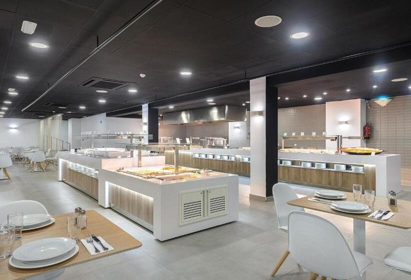 בית מלון כפרי Vibra Cala Tarida 3* Sup