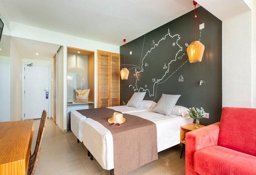 בית מלון כפרי Vibra Cala Tarida 3* Sup