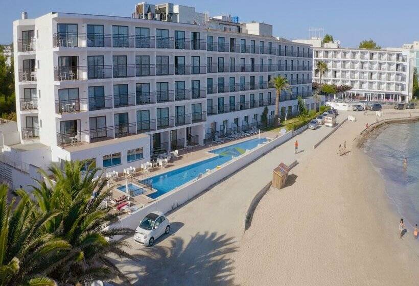 ホテル Vibra S'Estanyol