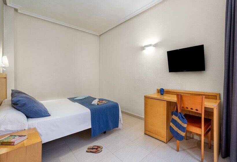 ホテル Vibra S'Estanyol