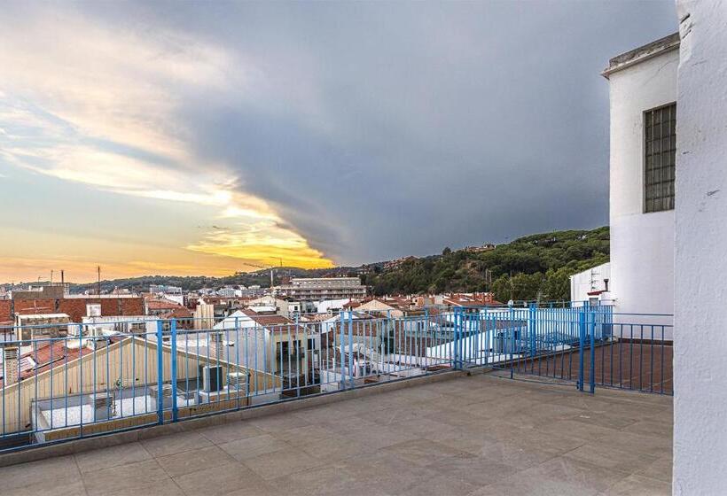 בית מלון כפרי Vila Calella