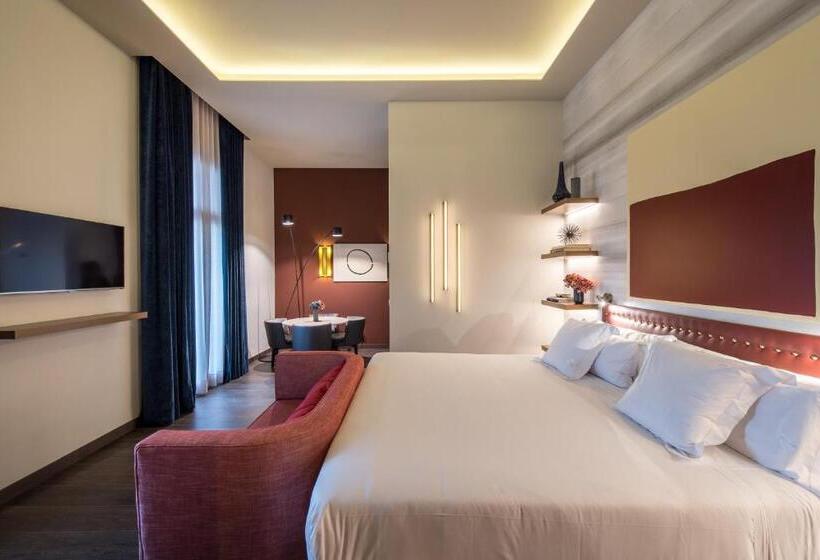 Отель Vincci Mae