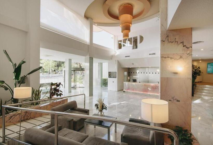 Ivory Playa Sports & Spa