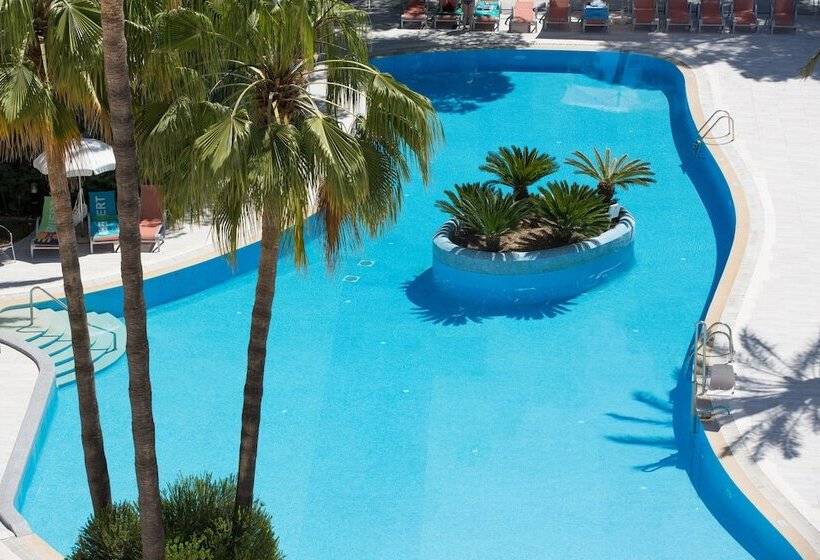 Ivory Playa Sports & Spa