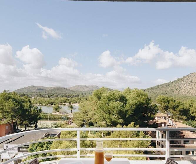 Ivory Playa Sports & Spa