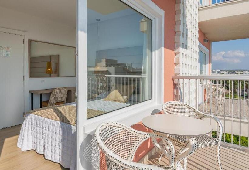 Leman Hotel y Apartamentos