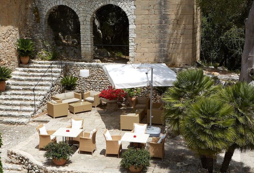 L’hermitage Hotel & Spa