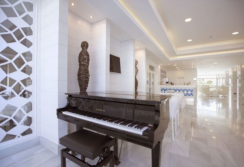 Mar Hotels Playa De Muro Suites