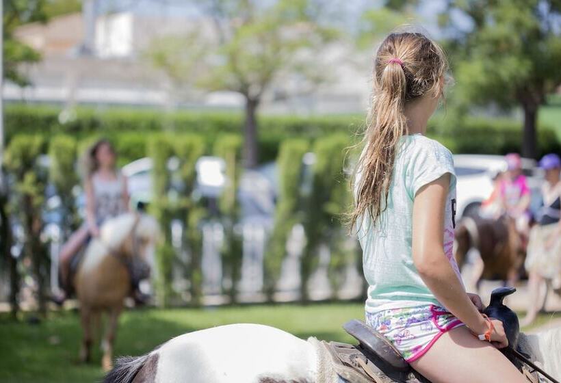 Mar Hotels Playa De Muro Suites