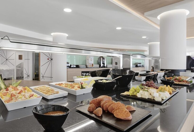 Palmanova Suites By Trh