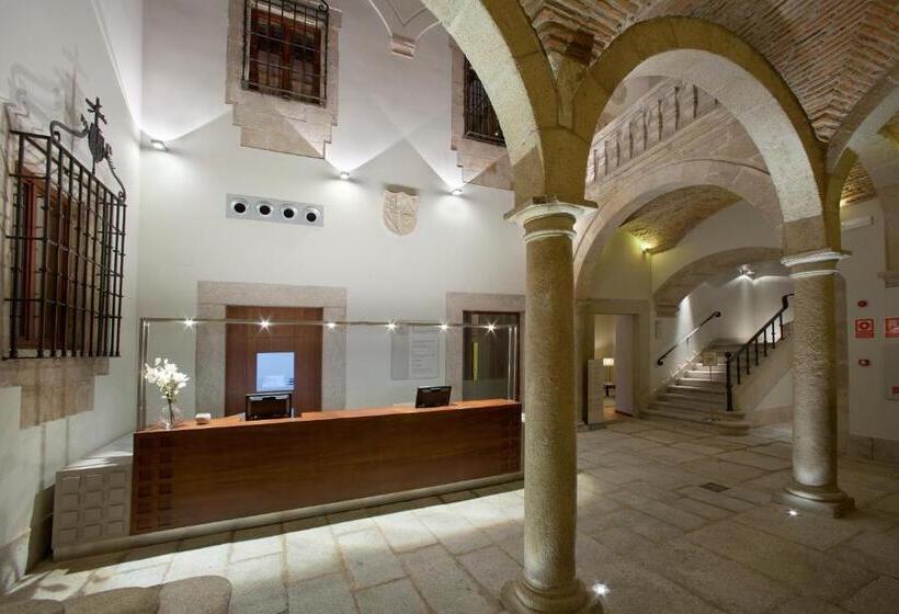 Parador De Caceres