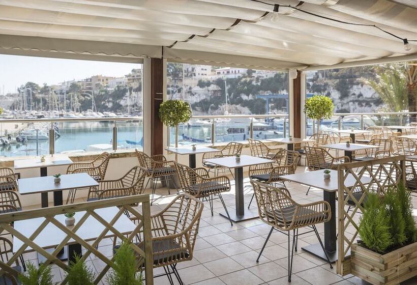 Portodrach Aparthotel & Suites