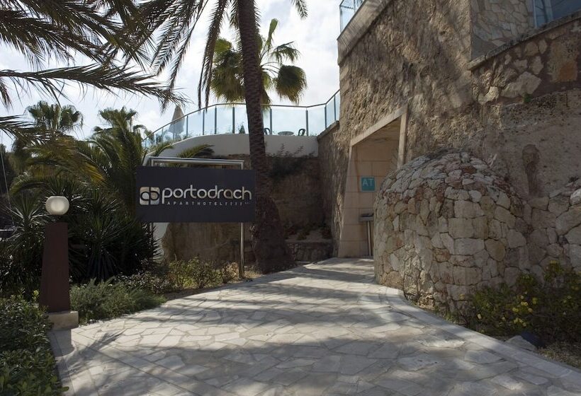 Portodrach Aparthotel & Suites