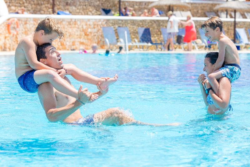 Royal Son Bou Family Club