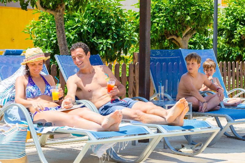 Royal Son Bou Family Club