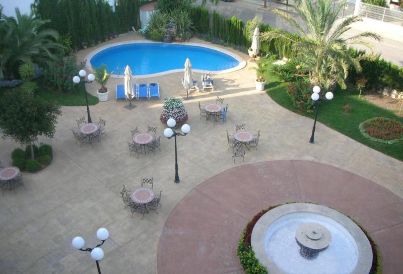 هتل Checkin Valencia Ciscar