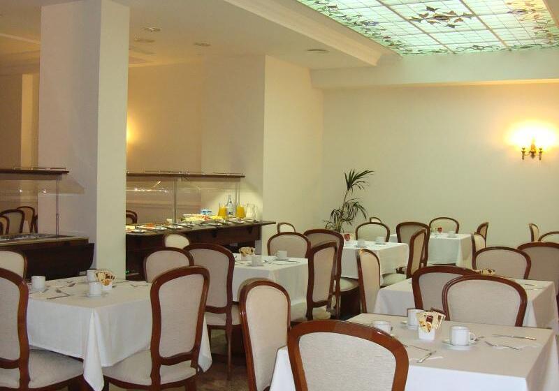 هتل Checkin Valencia Ciscar