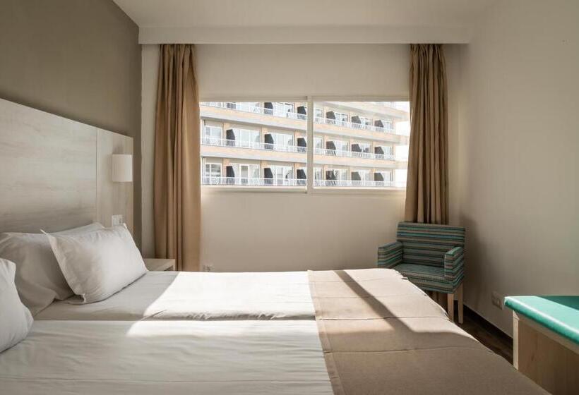 Apartamentos Vistasol