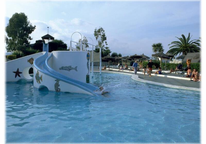 Aparthotel Acualandia