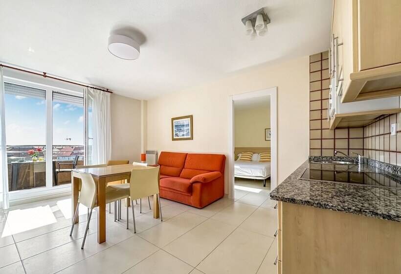 Apartamentos Los Arces