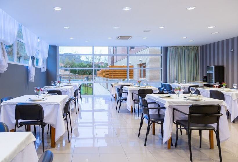 Apartamentos Los Arces