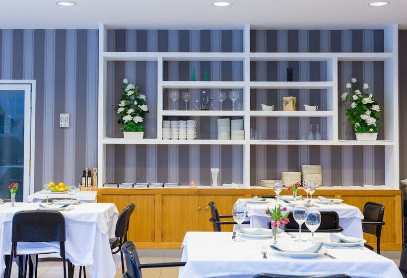 Apartamentos Los Arces