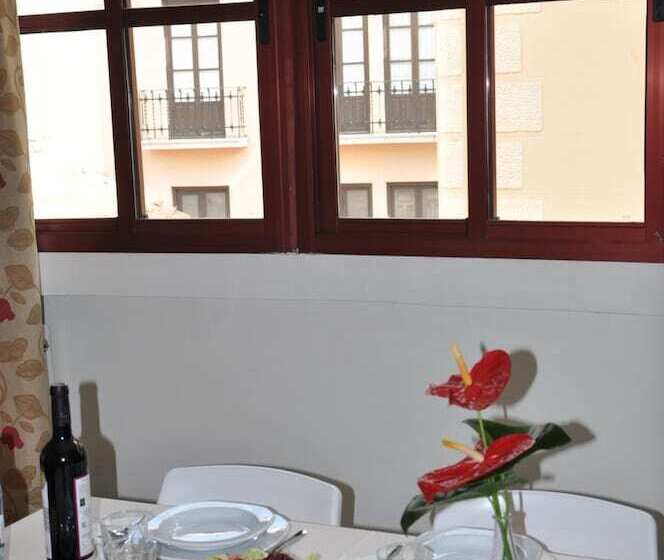 Aptos Alejandra Home