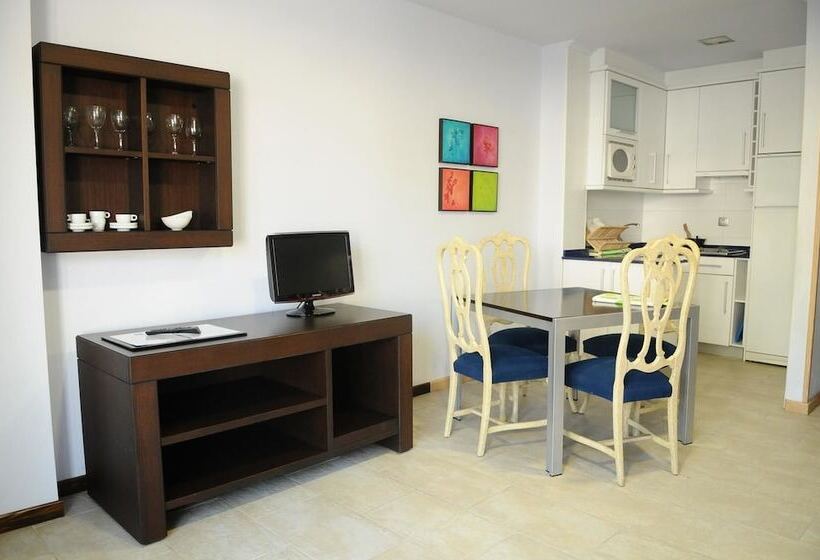 Apartamentos Turisticos Noray