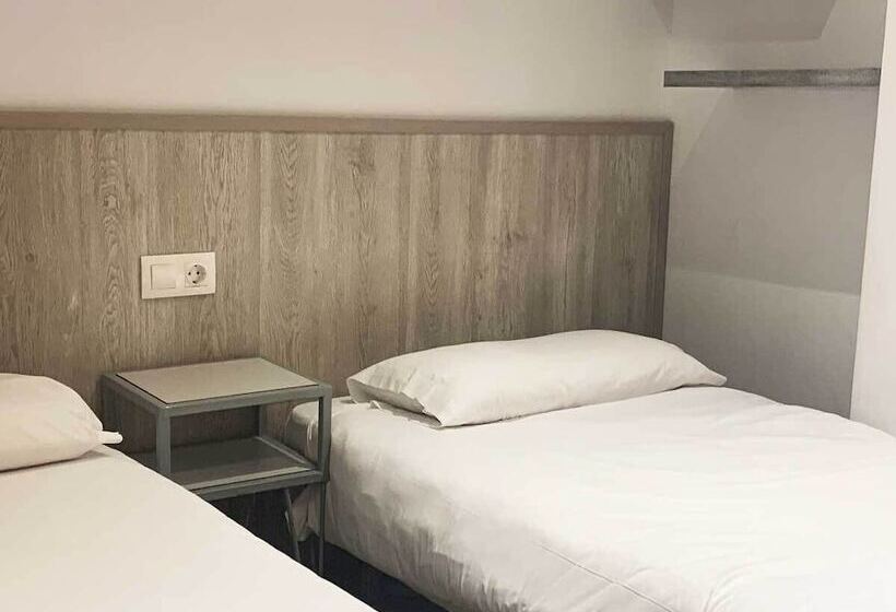 Apartamentos Sabica Nevada Plaza