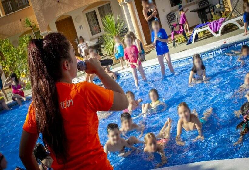 Apartamentos Turísticos Jardines del Plaza