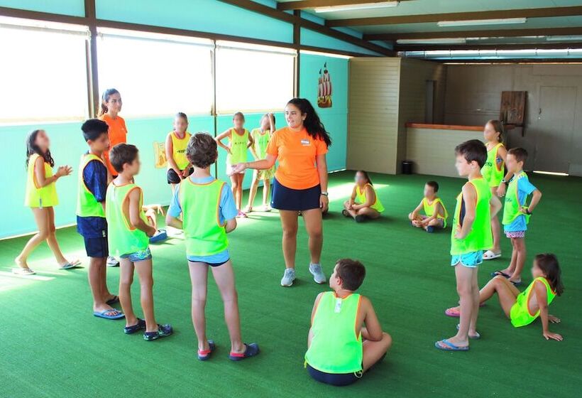 Apartamentos Turísticos Jardines del Plaza