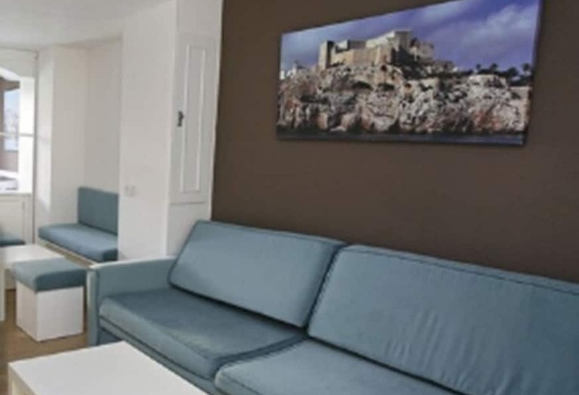 Apartamentos Turísticos Jardines del Plaza