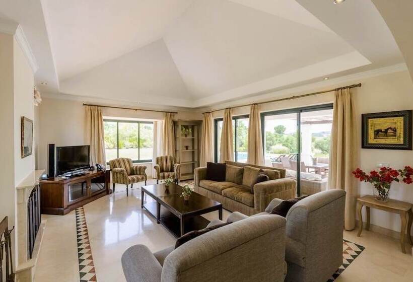 Arcos Golf Hotel Cortijo Y Villas