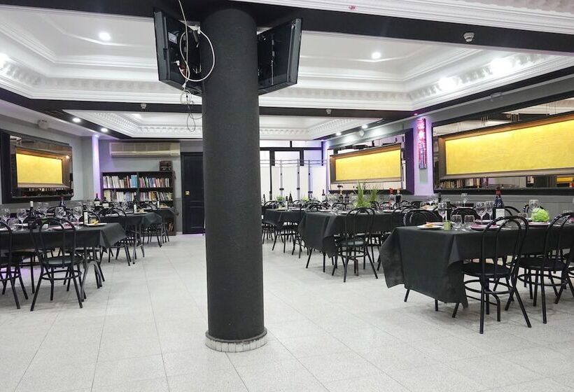 Café Bar Hotel Jefi