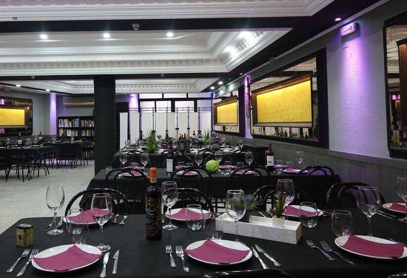 Café Bar Hotel Jefi