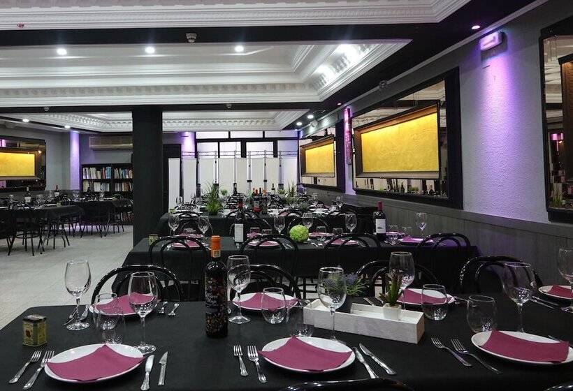 Café Bar Hotel Jefi