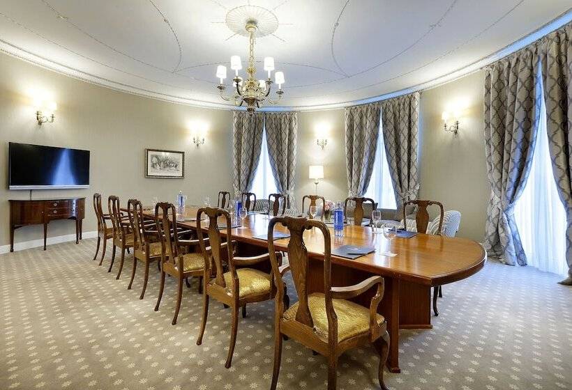 Eurostars Hotel Real