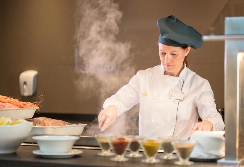 Hipotels Playa La Barrosa - Adults Only