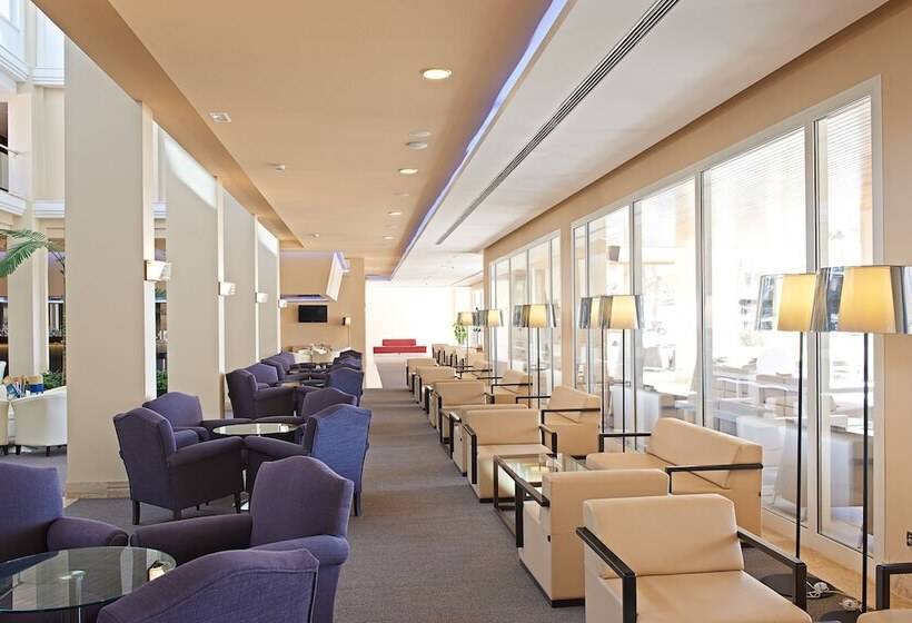 Hipotels Playa La Barrosa - Adults Only