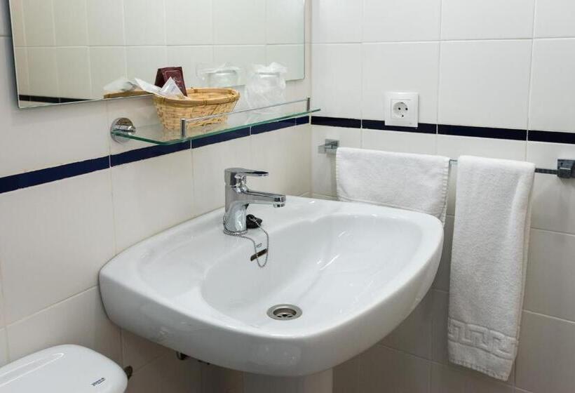 客栈  H. Ciudad De Lepe