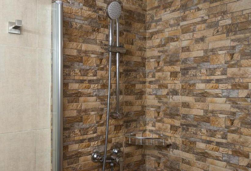 客栈  H. Ciudad De Lepe