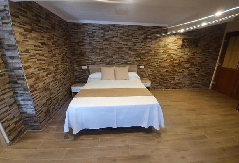 客栈  H. Ciudad De Lepe